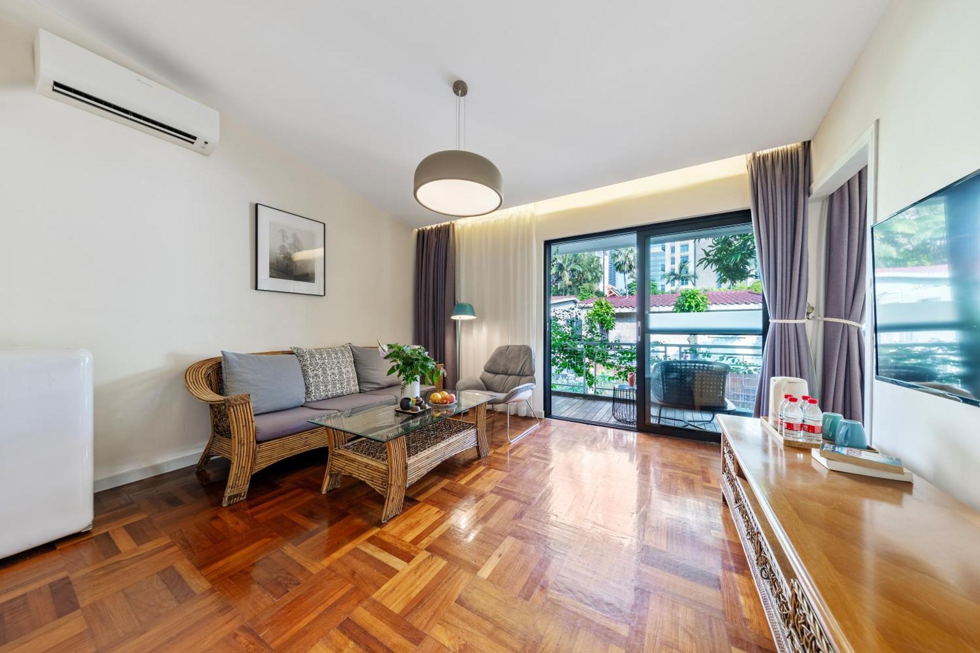Shenzhen No'6 Garden Villa --French Window With Garden View,Close To Sea World &Shekou Ferry Port &K11 Ecoast &Subway Nearby ,Offer Western Food And Coffee &English Speaking With Tour Services Eksteriør bilde