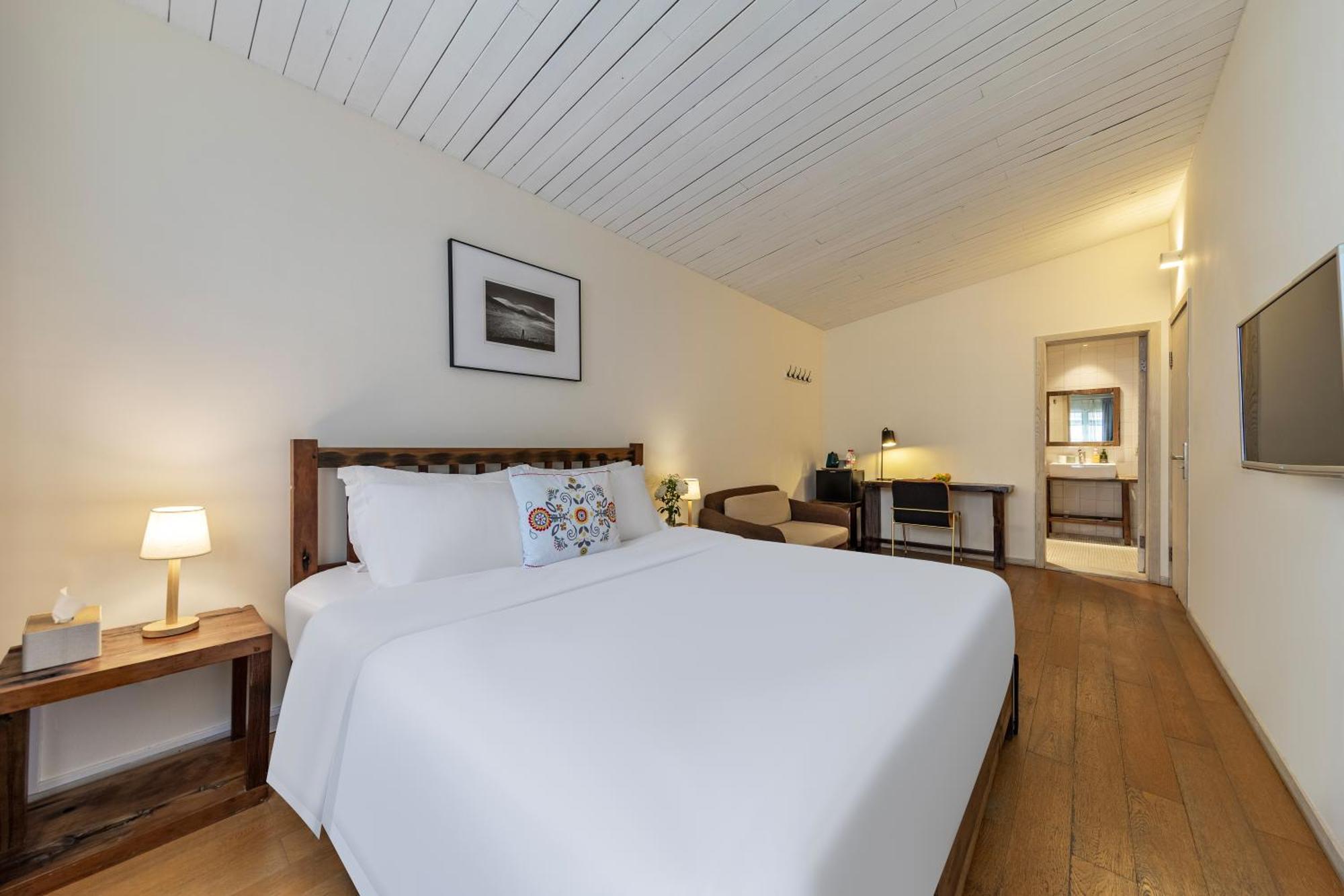 Shenzhen No'6 Garden Villa --French Window With Garden View,Close To Sea World &Shekou Ferry Port &K11 Ecoast &Subway Nearby ,Offer Western Food And Coffee &English Speaking With Tour Services Eksteriør bilde
