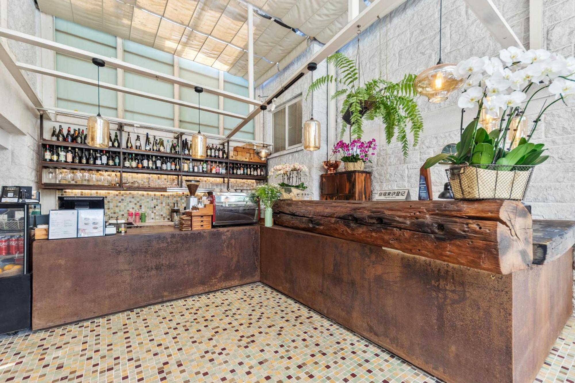 Shenzhen No'6 Garden Villa --French Window With Garden View,Close To Sea World &Shekou Ferry Port &K11 Ecoast &Subway Nearby ,Offer Western Food And Coffee &English Speaking With Tour Services Eksteriør bilde