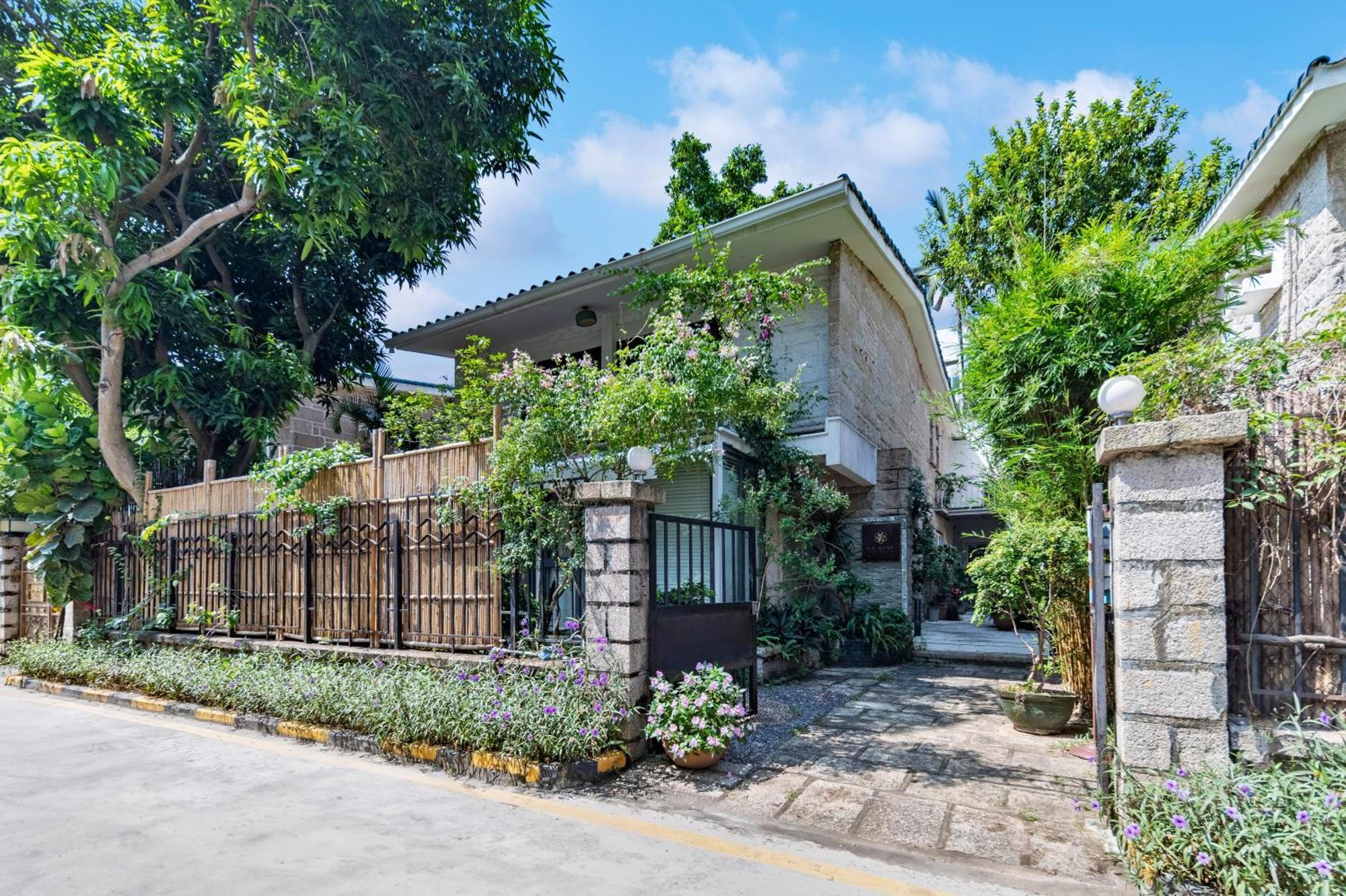 Shenzhen No'6 Garden Villa --French Window With Garden View,Close To Sea World &Shekou Ferry Port &K11 Ecoast &Subway Nearby ,Offer Western Food And Coffee &English Speaking With Tour Services Eksteriør bilde