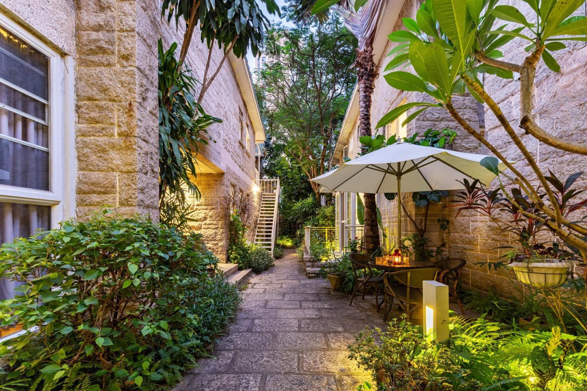 Shenzhen No'6 Garden Villa --French Window With Garden View,Close To Sea World &Shekou Ferry Port &K11 Ecoast &Subway Nearby ,Offer Western Food And Coffee &English Speaking With Tour Services Eksteriør bilde